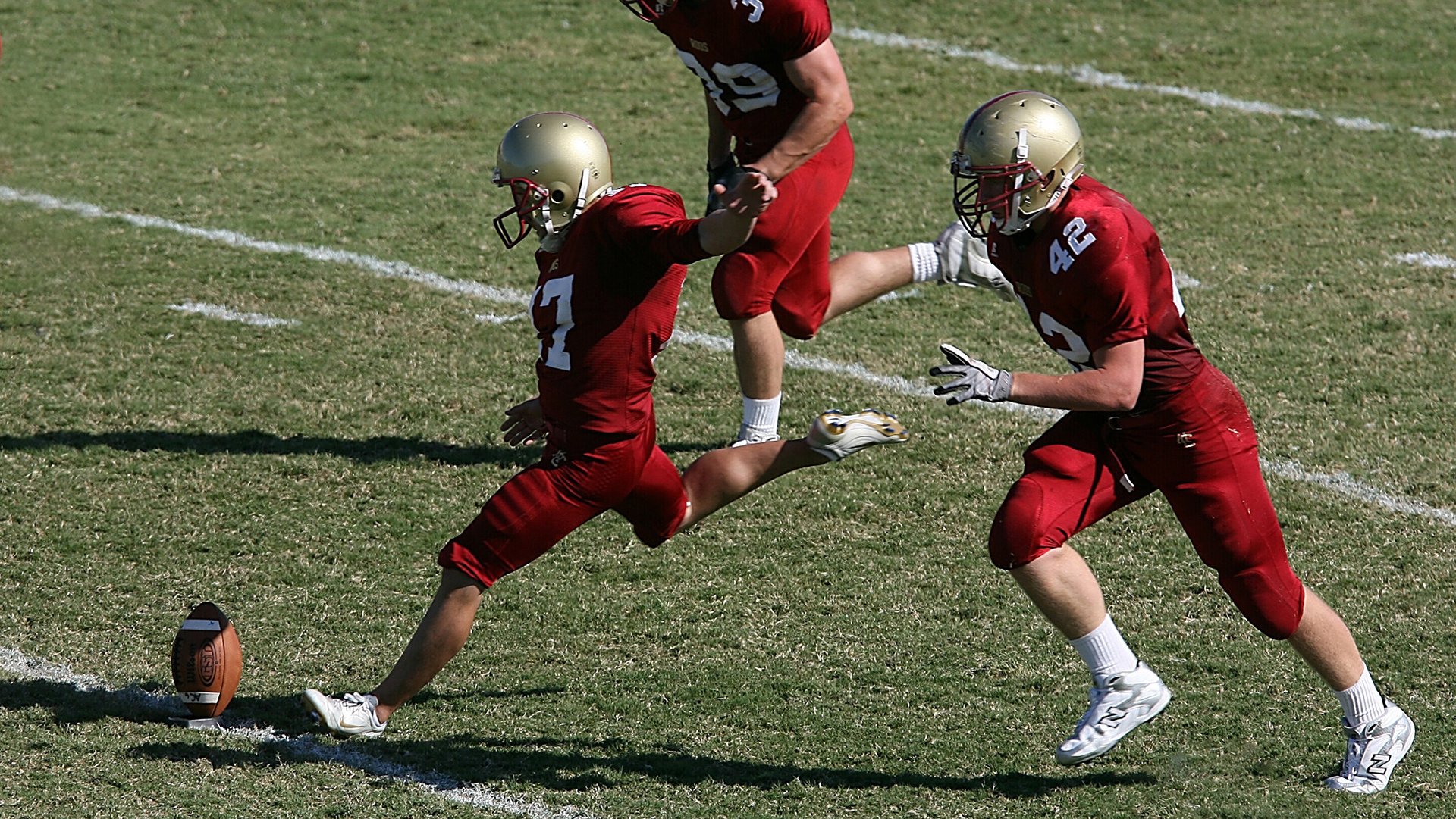 世界田径:肯尼亚运动员屡破纪录,赛场火爆!,肯尼亚男子田径队